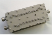 Multiplexer combiner